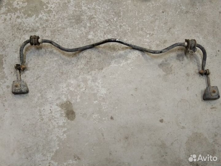 Стабилизатор задний Инфинити G25