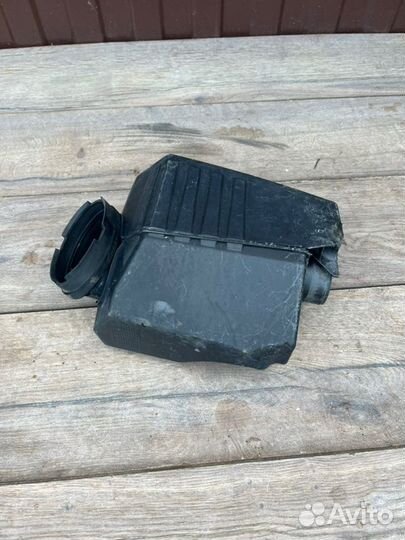 Корпус воздушного фильтра Renault Megane 2 1.4