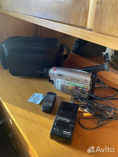 Видеокамера panasonic nv-vx37