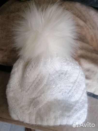 Шапка зимняя для девочки 6-8 лет
