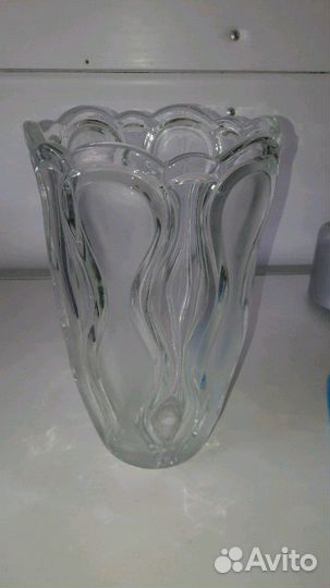 Хрустальная ваза