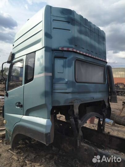 Кабина dong feng, донг фенг (тягач)