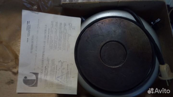 Электрическая плитка бытовая