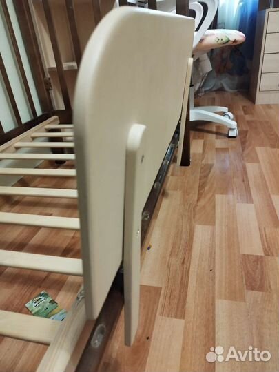 Бортик на детскую кроватку