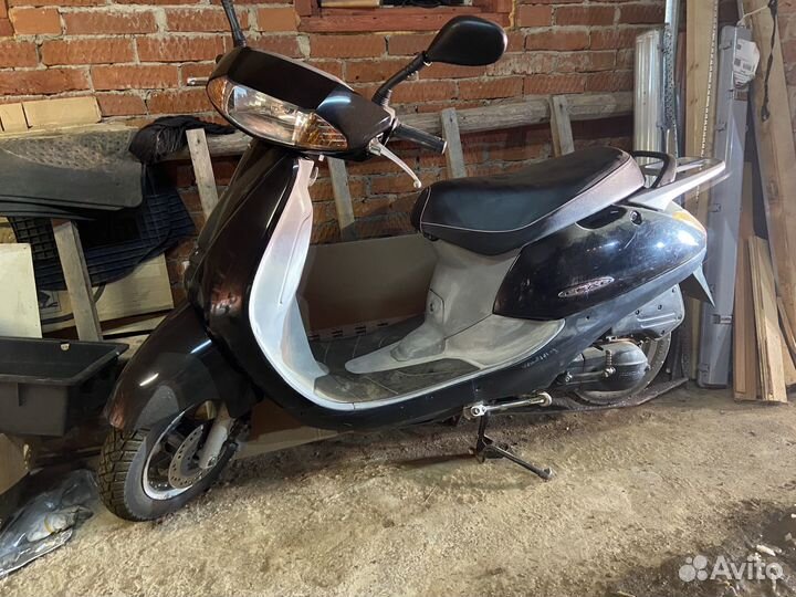 Мопед скутер honda lead