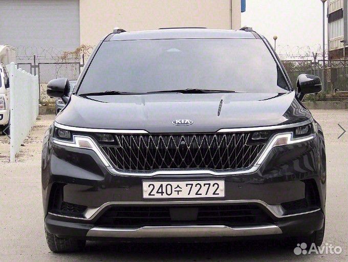 Kia Carnival 2.2 AT, 2021, 67 200 км