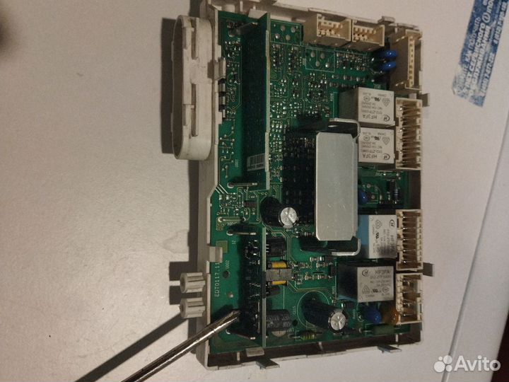 Стиральная машина бу indesit iwsb5085