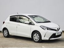 Toyota Vitz 1.0 CVT, 2015, 112 958 км, с пробегом, цена 1 049 000 руб.