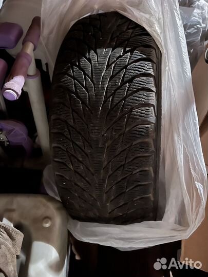 Nokian Tyres Hakkapeliitta R2 235/55 R17