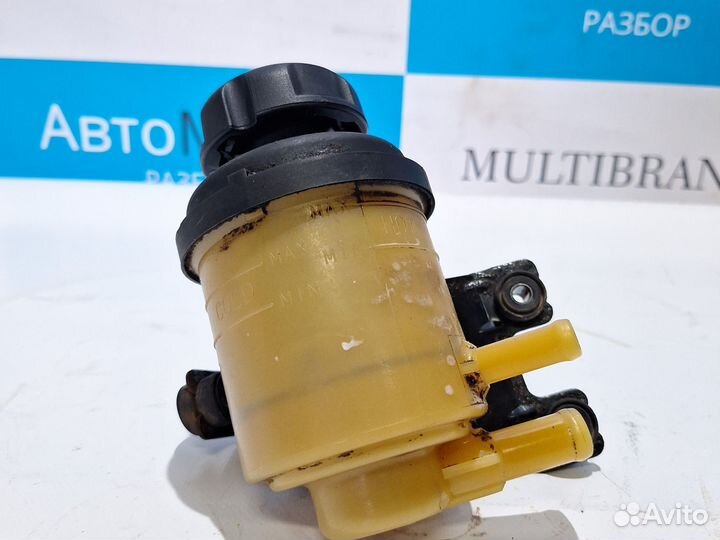 Бачок гур Kia Rio 3 QB (2011-2017)