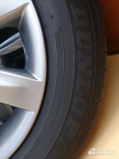 R15 Dunlop Enasave RV504 195/65, PCD 5x100 DIA 54.1