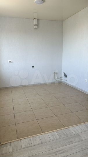 4-к. квартира, 84 м², 10/10 эт.