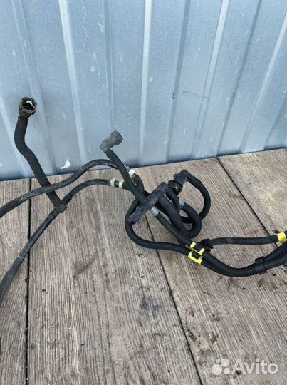 Топливная трубка Ford Focus 2 1.6 2009