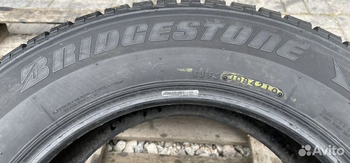 Bridgestone Blizzak LM-25 4x4 225/65 R17