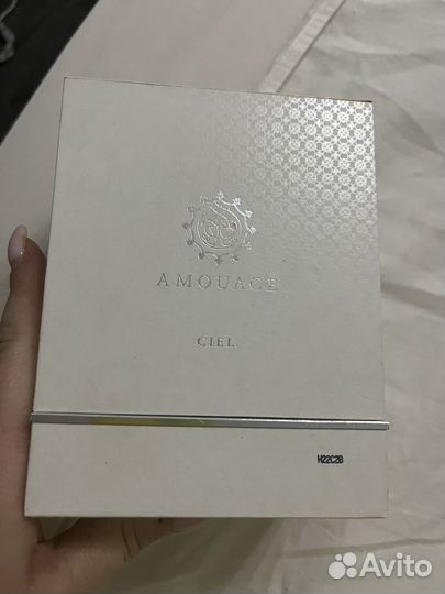 Селективные духи амуаж