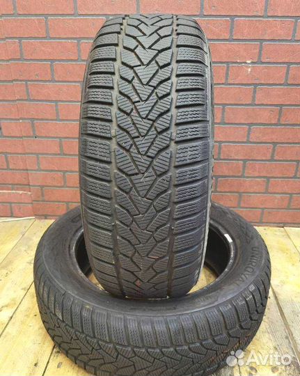 Uniroyal WinterExpert 215/55 R17 98V