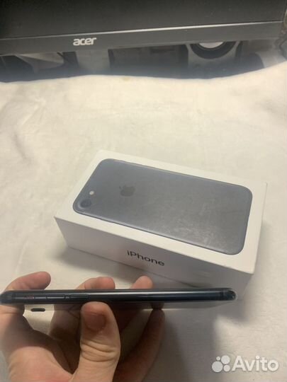 iPhone 7, 32 ГБ