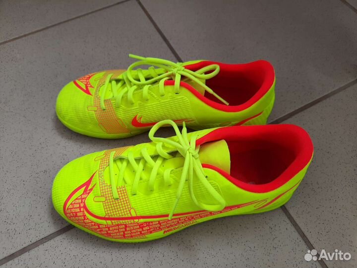 Футзалки nike оригинал как новые