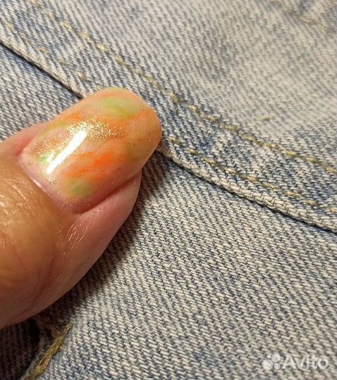 Модель на маникюр педикюр