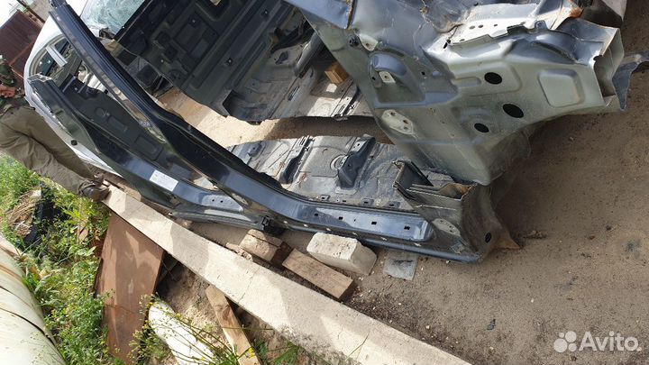 Порог правый Санг Енг Actyon Sports