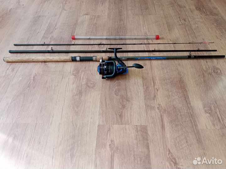 Фидерное удилище с катушкой