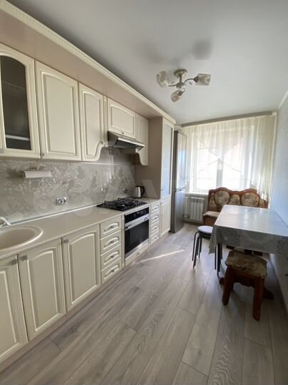 3-к. квартира, 62 м², 2/10 эт.
