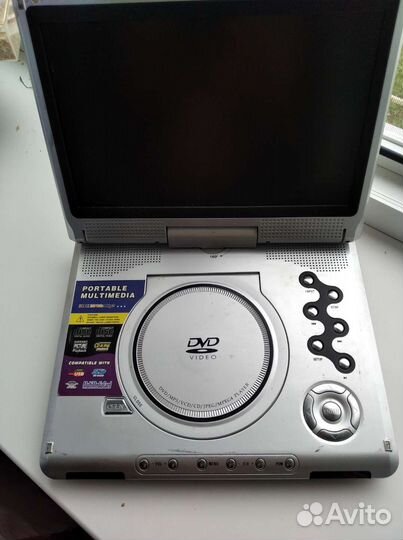 Портативный dvd плеер