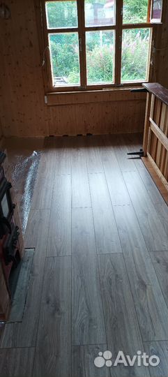 Укладка ламината, кварцвинила, линолеума