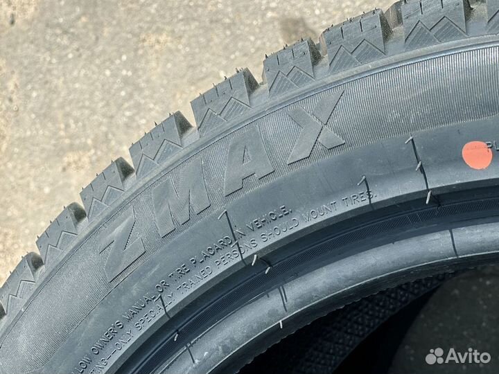 Zmax Winternova Stud II 225/45 R18 70U