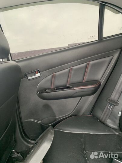 Обшивки дверей lifan solano 2 650