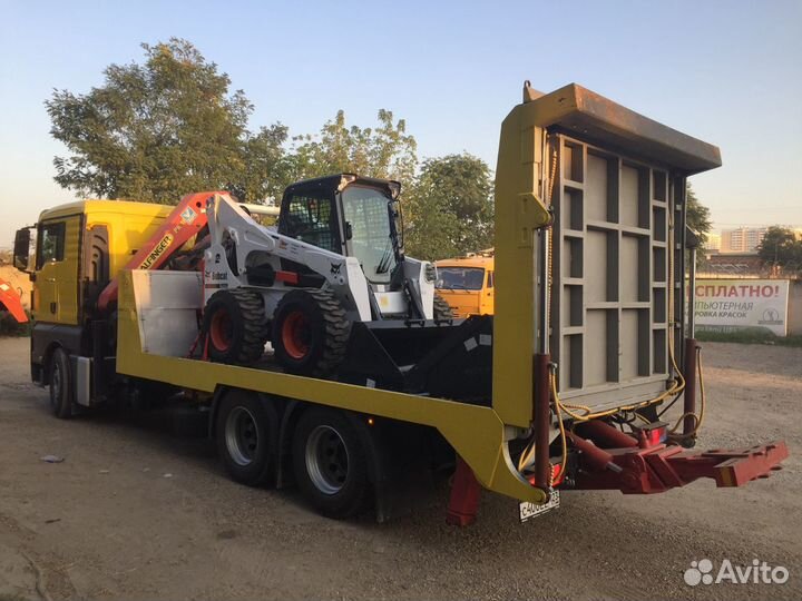 Грузовой эвакуатор-манипулятор-трал