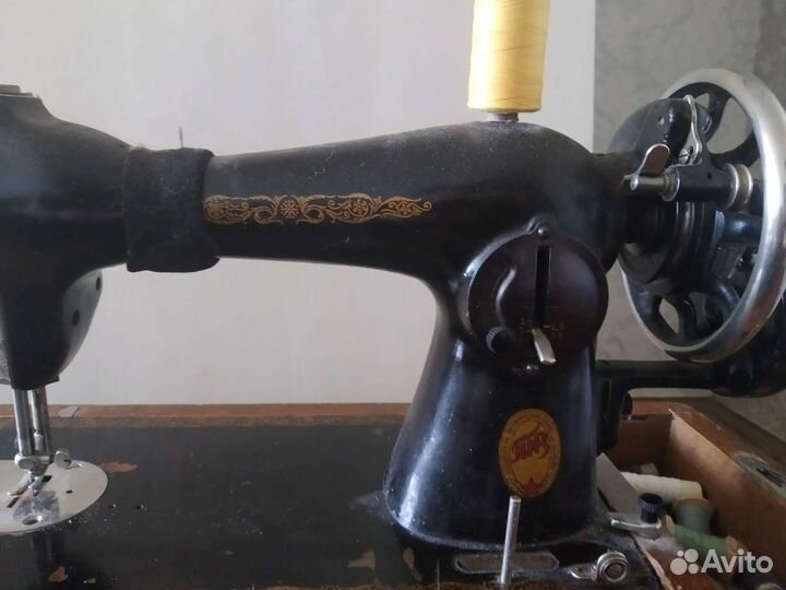 Швейная машина Подольск ручная