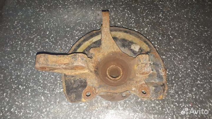 Кулак поворотный передний правый Hafei Princip