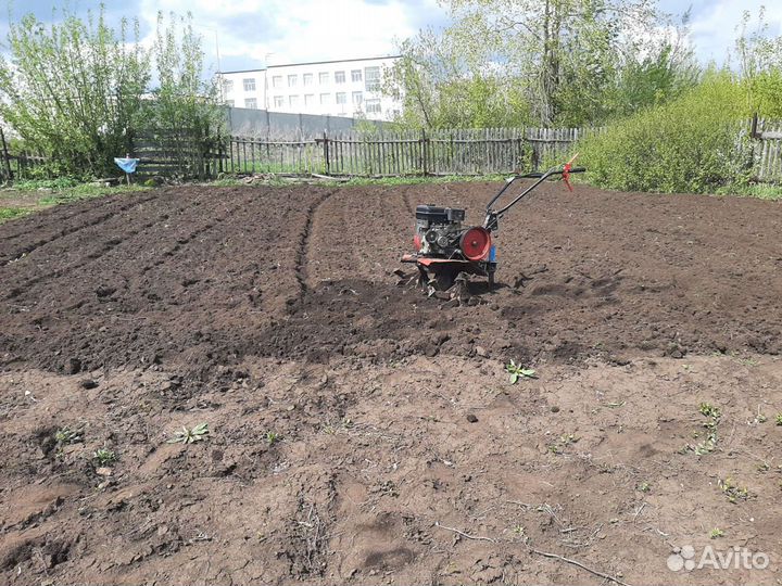 Вспашка огородов мотоблоком