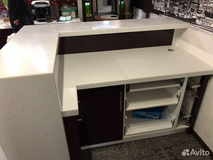 Столешница из искусственного камня