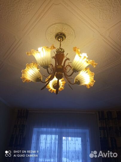 Люстры потолочные