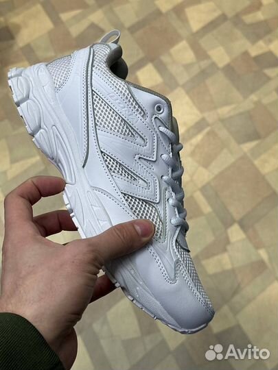 Мужские кроссовки bona новые 41-46