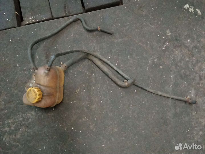 Расширительный бачок Шевроле Ланос.Сенс Шанс