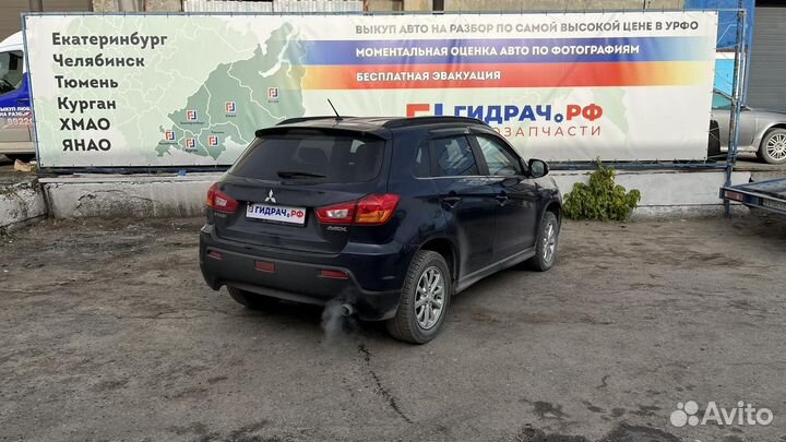 Ограничитель двери задний Mitsubishi ASX