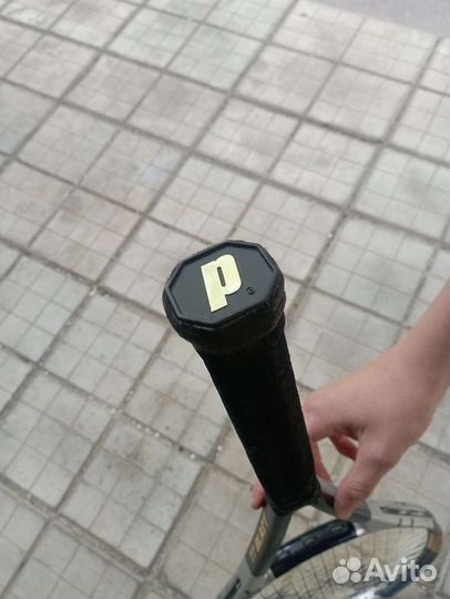 Теннисная ракетка prince