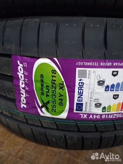 Tourador X Speed TU1 255/35 R18 94Y