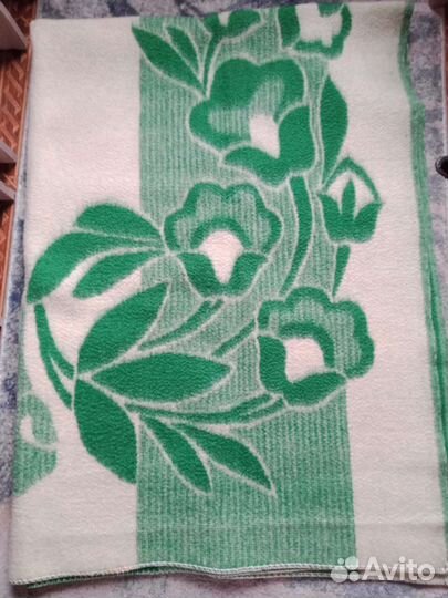 Шерстяное одеяло размер 150 на 210