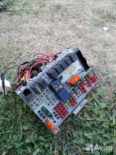 Блок предохранителей vectra b