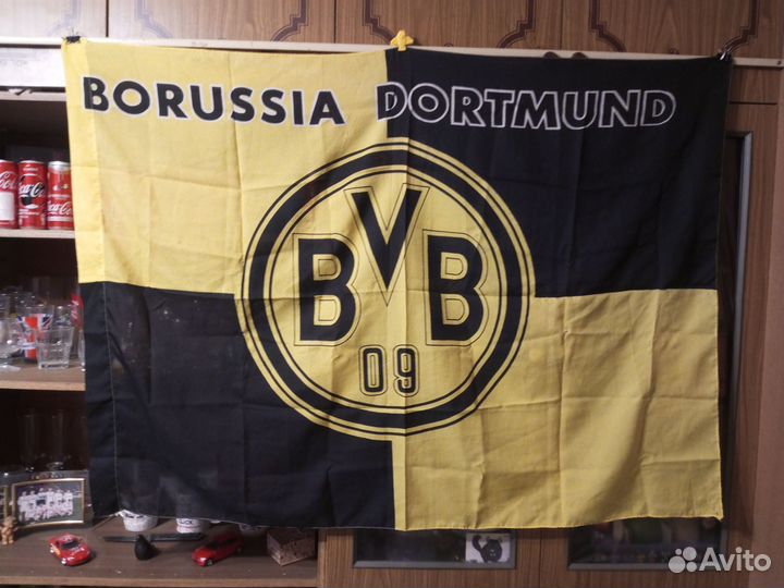 Флаги футбольных клубов Германии и Англии