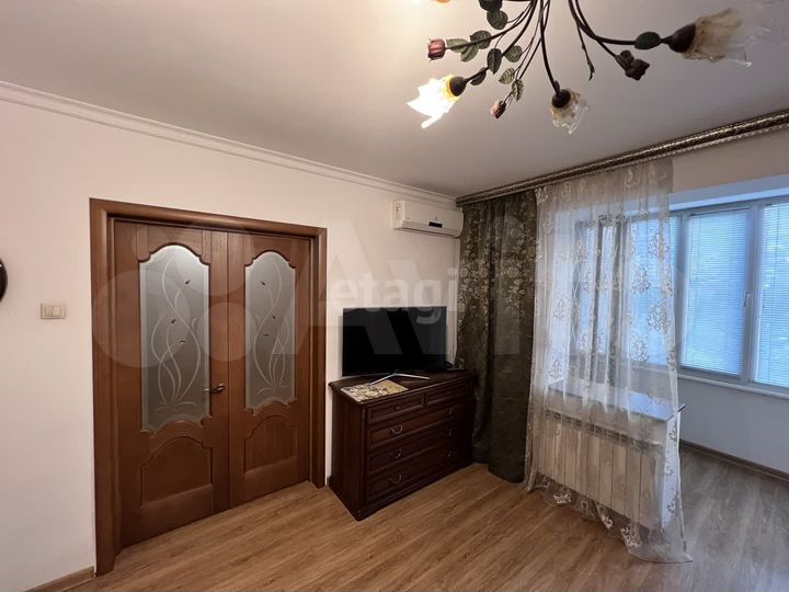 2-к. квартира, 54 м², 5/9 эт.