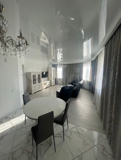 3-к. квартира, 88 м², 6/14 эт.