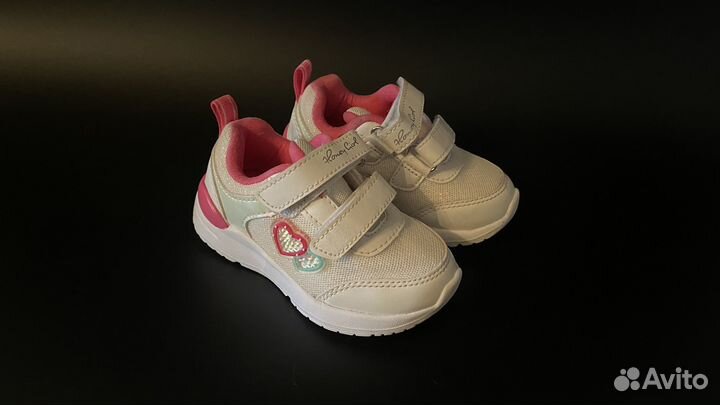 Кроссовки детские