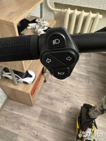 Электросамокат бу G2 PRO MAX