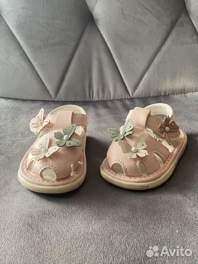 Сандали для малышей