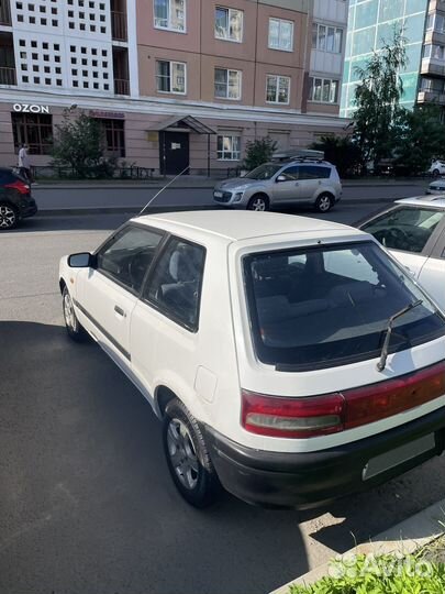 Mazda 323 1.3 МТ, 1991, 242 783 км